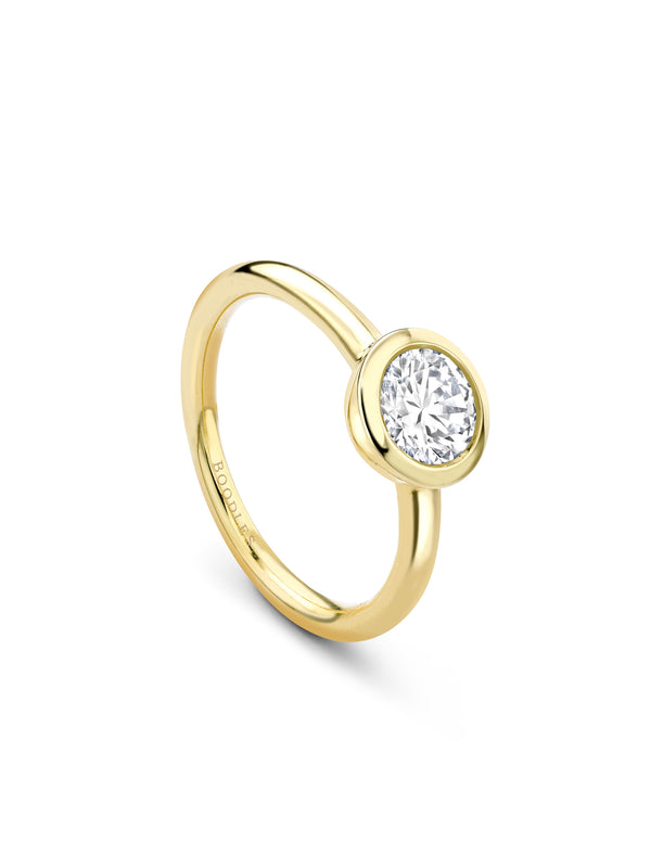 Florentine Round Yellow Gold Diamond Ring