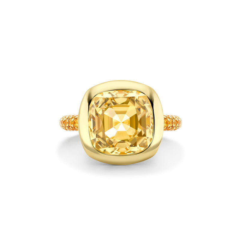 A Family Journey Prague Florentine Topaz Yellow Gold Ring
