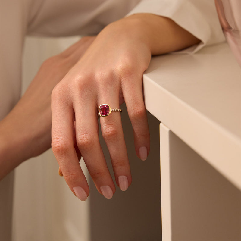 Florentine Dolce Vita Cushion Pink Tourmaline Yellow Gold Ring