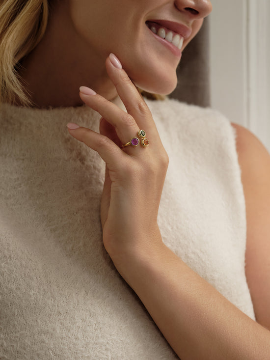 Beach Three Stone Sapphire Garnet Tsavorite Yellow Gold Ring