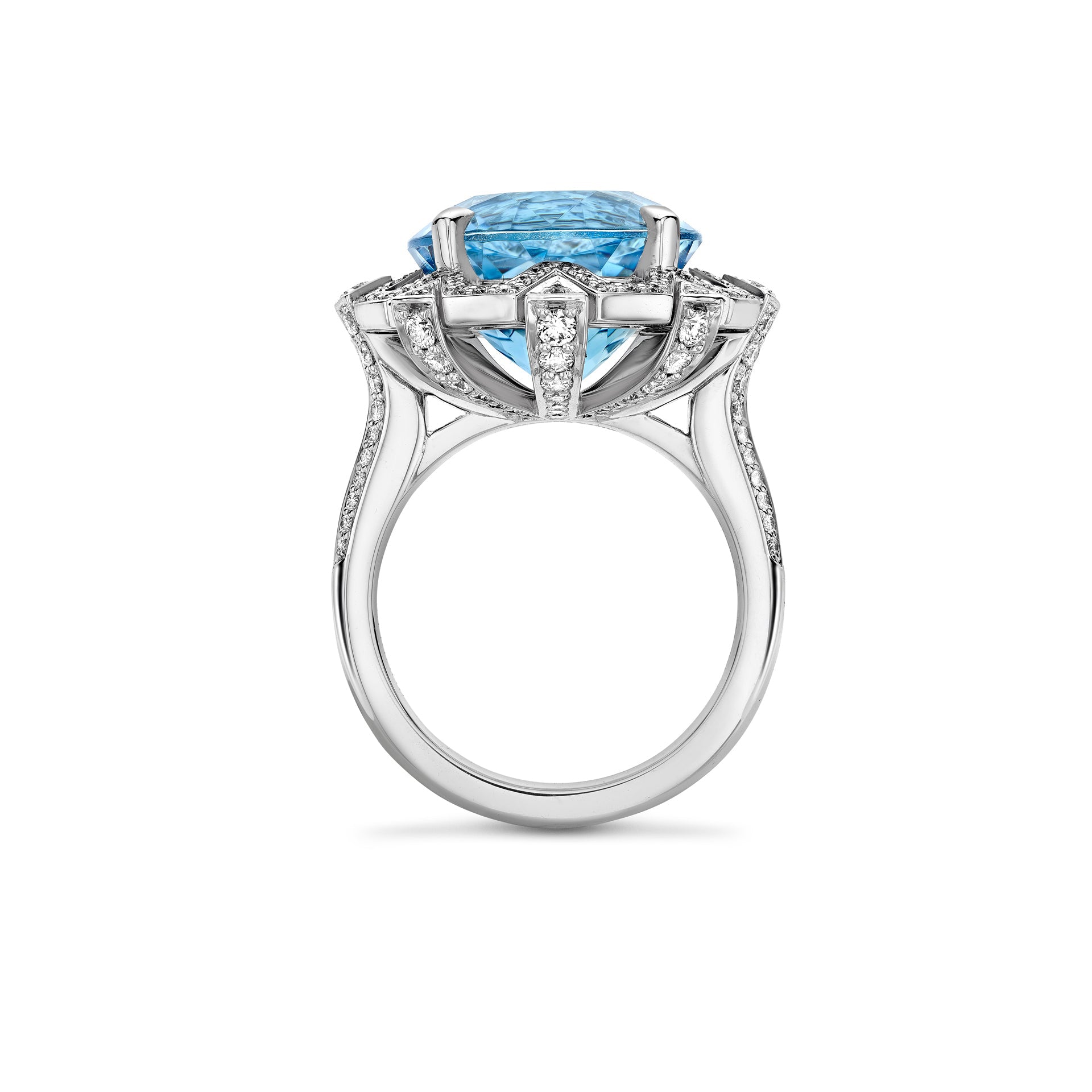 Fifth Avenue Aquamarine Platinum Ring