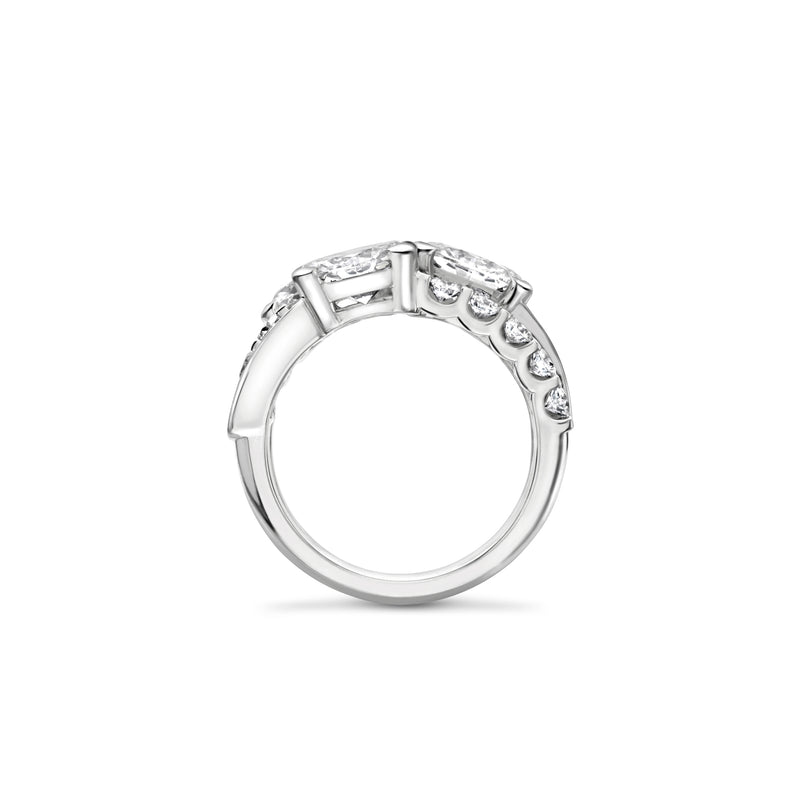 Play of Light Large Platinum Diamond Ring