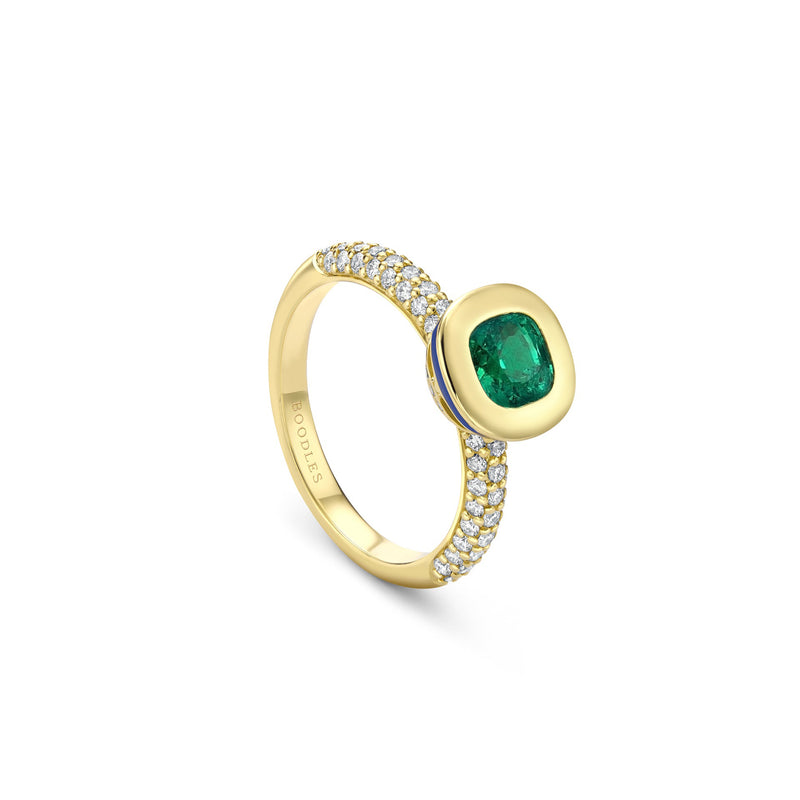 Florentine Cushion Emerald Yellow Gold Ring