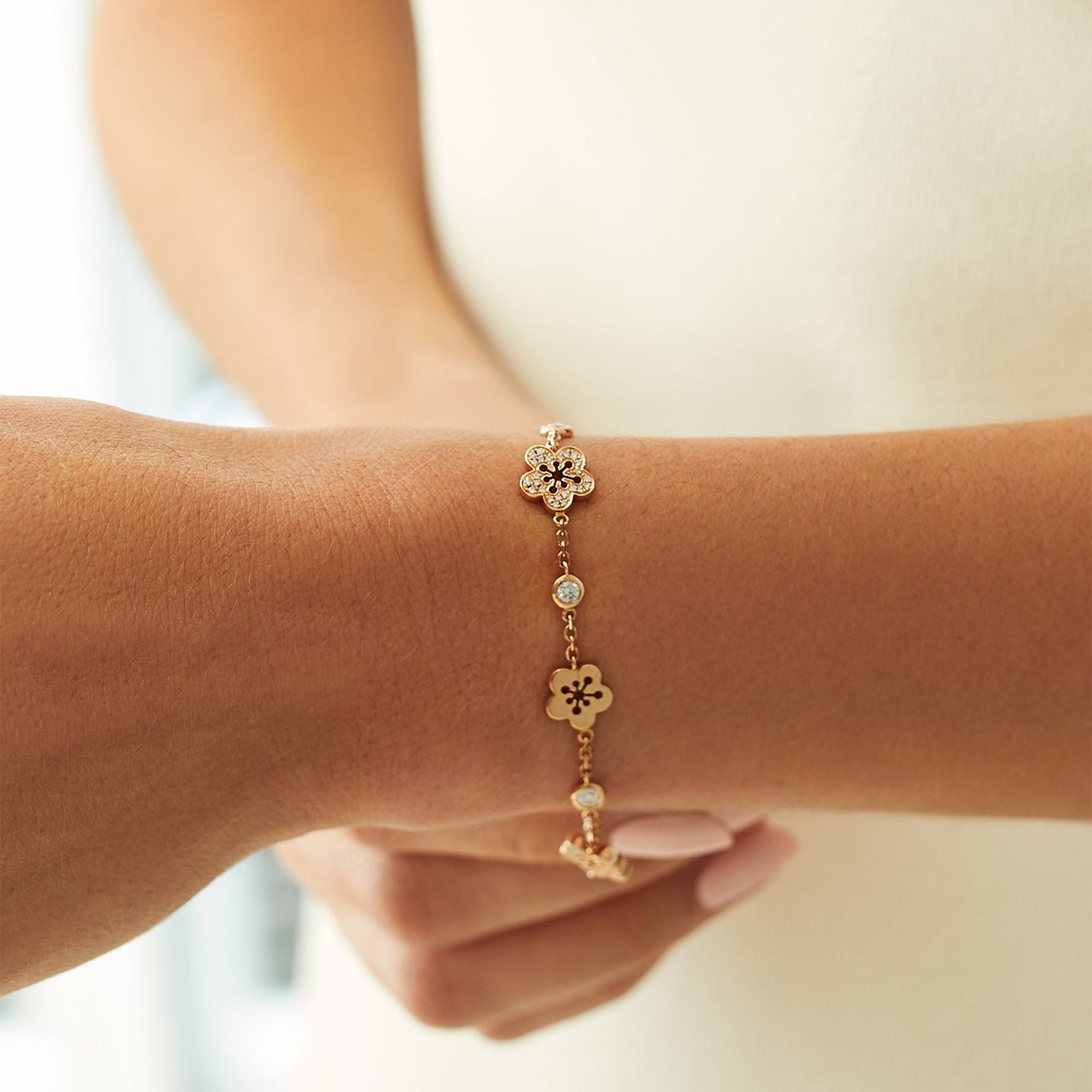 Blossom Yellow Gold Diamond Charm Bracelet