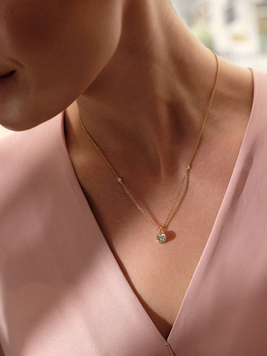 Classic Yellow Gold Diamond Pendant