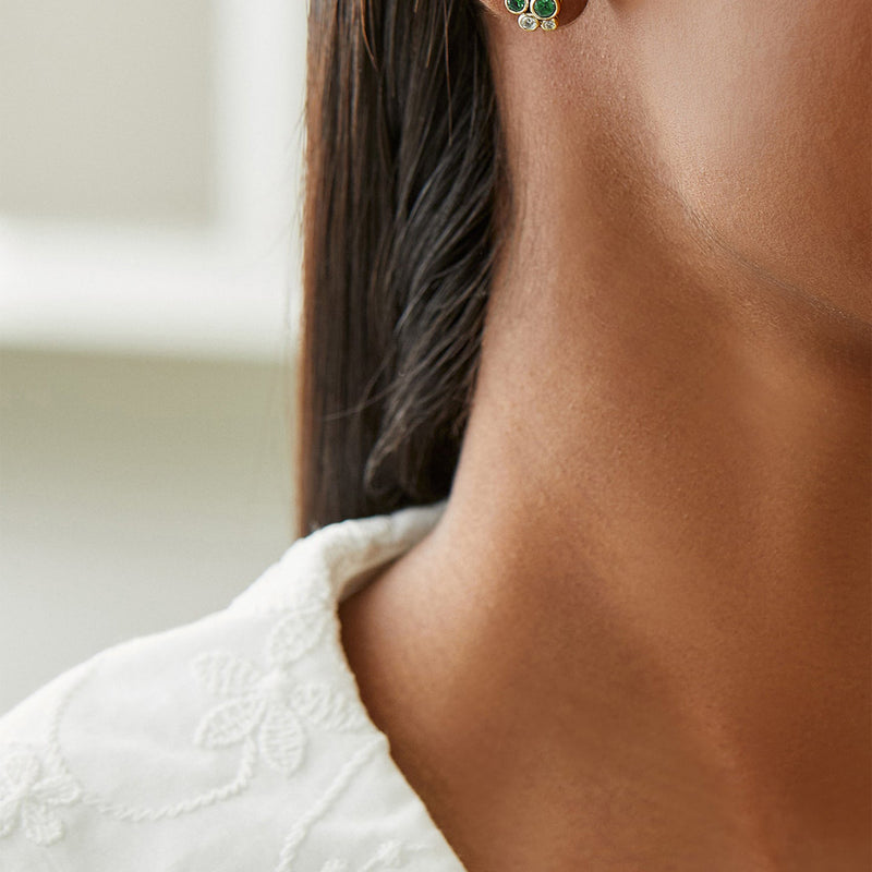 Raindance Classic Cluster Emerald Yellow Gold Stud Earrings