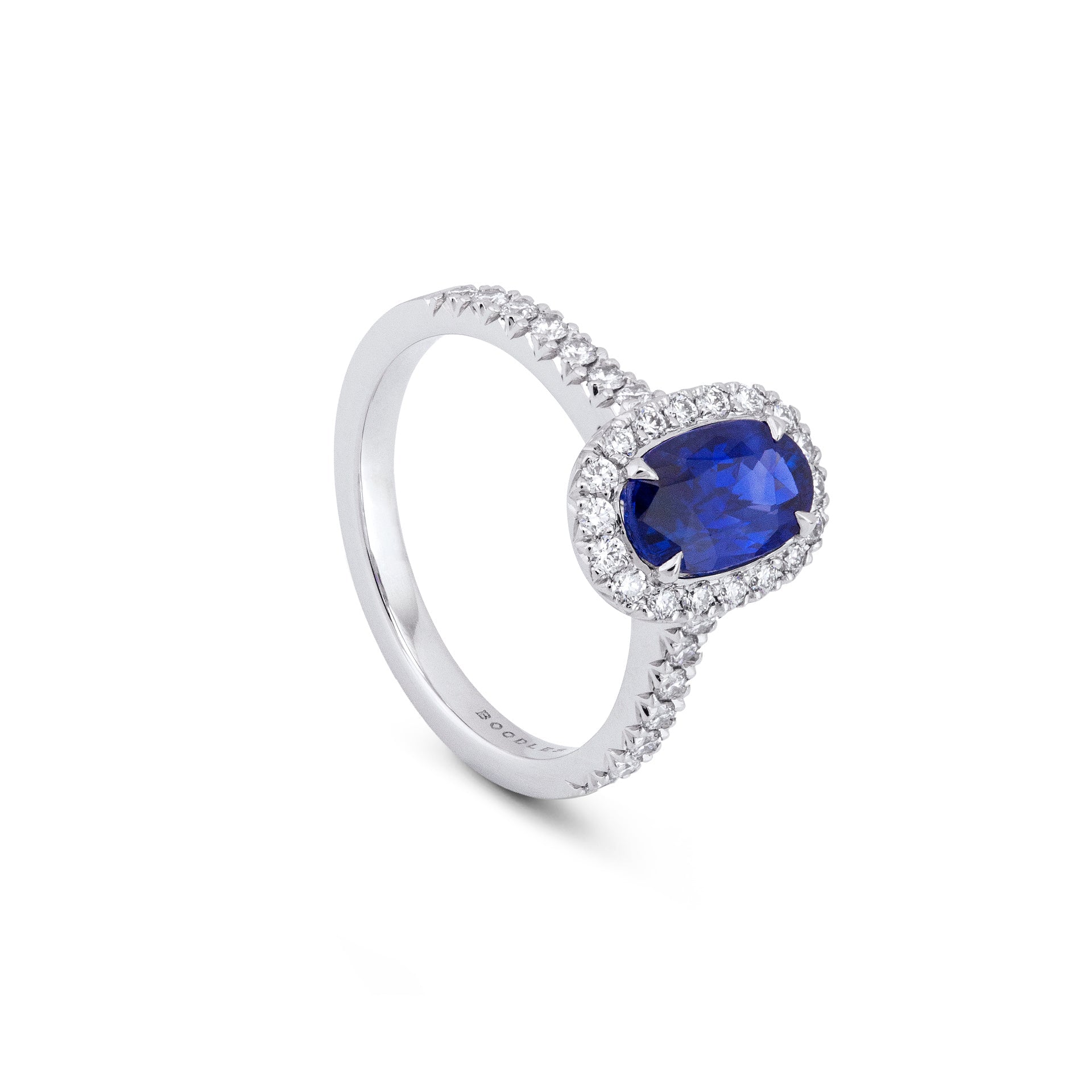 Vintage Oval Blue Sapphire Engagement Ring (1.9 carat approx.)
