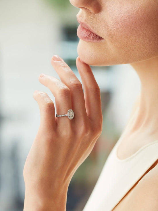 Vintage Oval Platinum Diamond Engagement Ring 0.9 carat