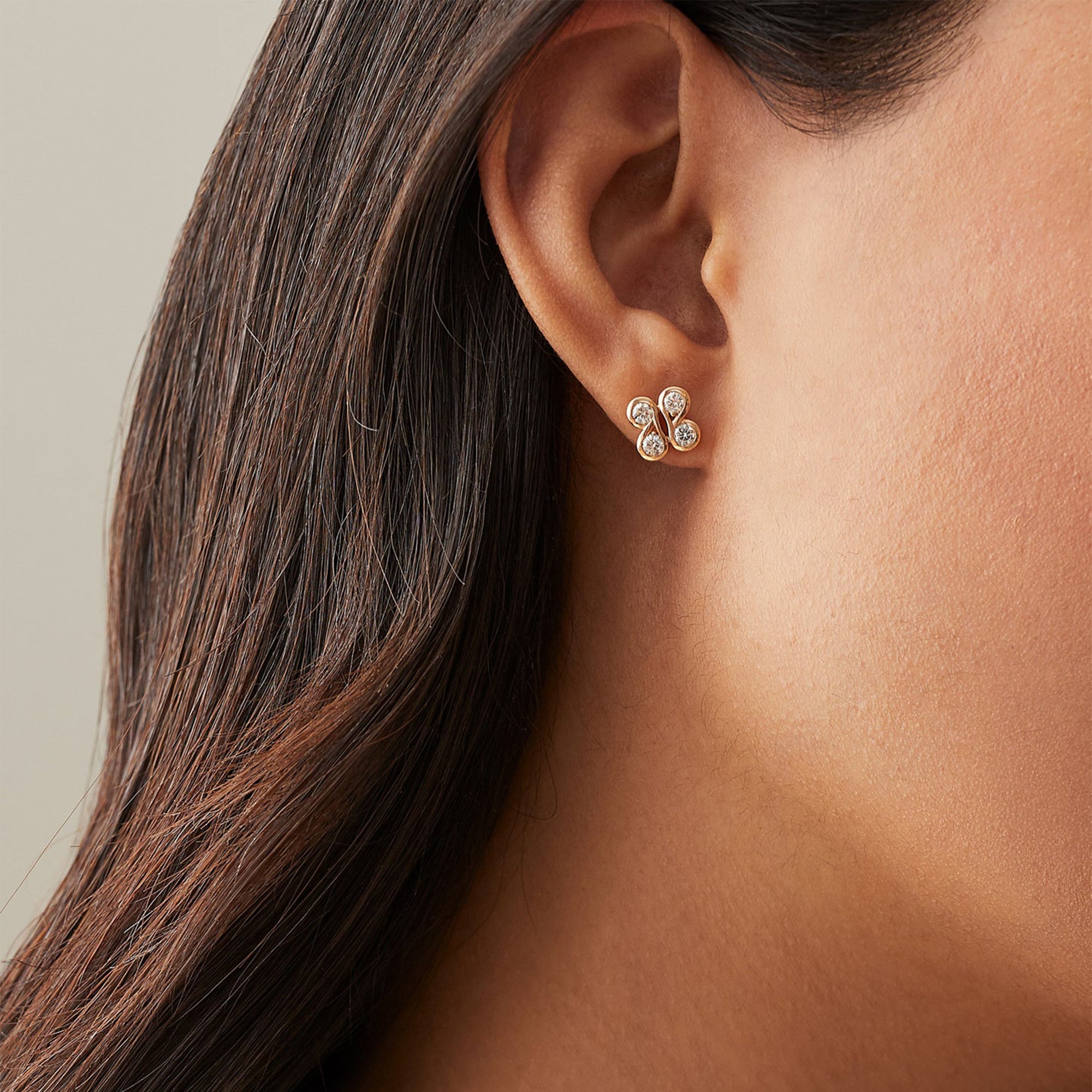 Be Boodles Yellow Gold Stud Earrings