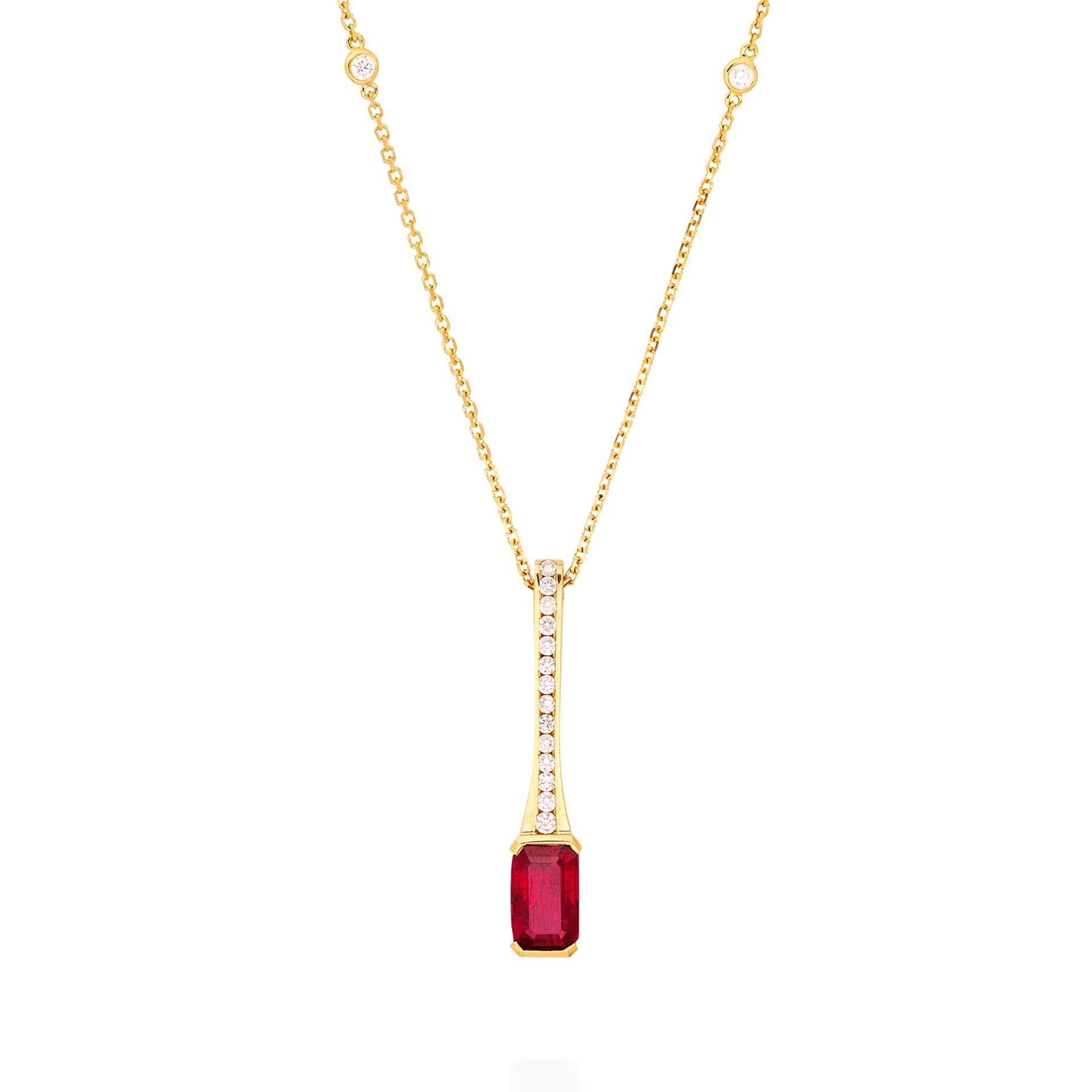 Classic Ruby Yellow Gold Pendant