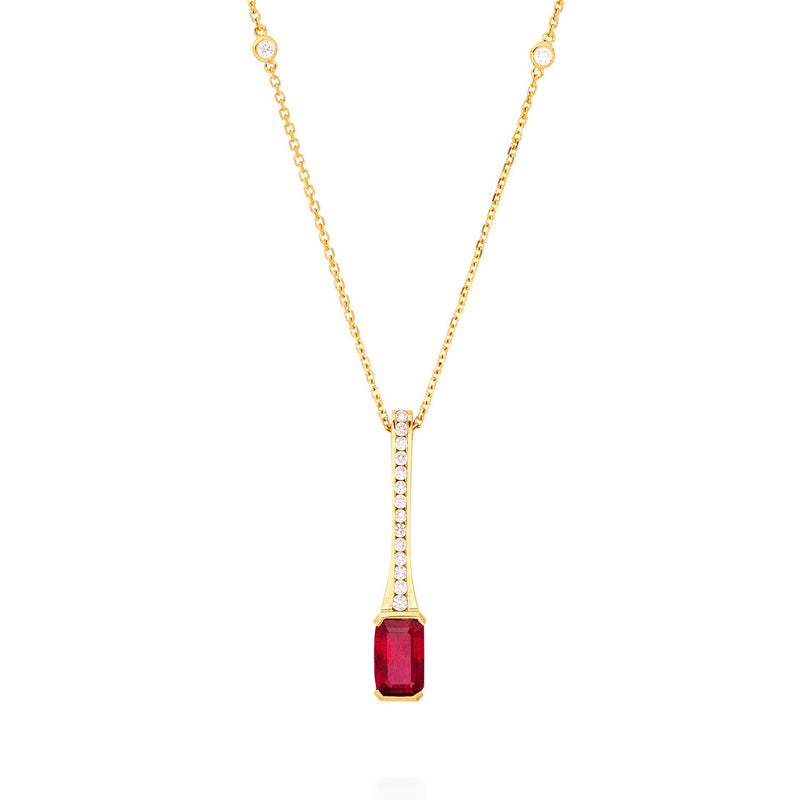 Classic Ruby Yellow Gold Pendant