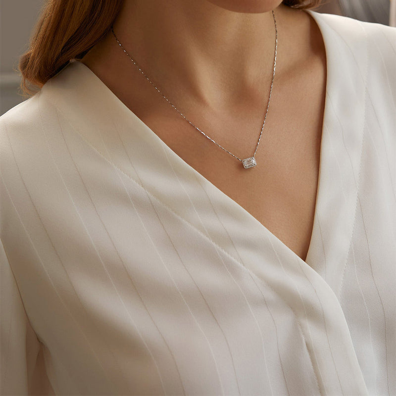 _Label_0.90_Carat_Main_Stone