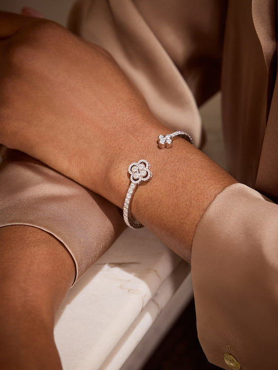 Be Boodles Diamond Bangle