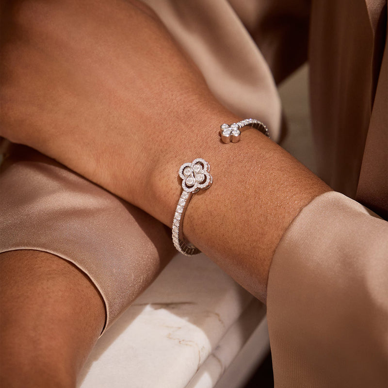 Be Boodles Platinum Diamond Bangle