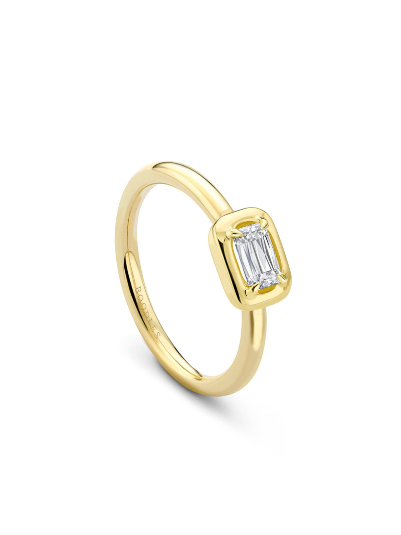 Florentine Ashoka Yellow Gold Ring