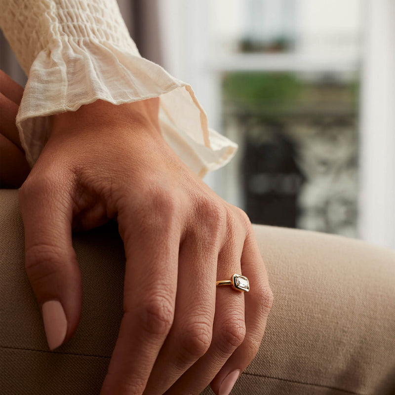 Florentine Ashoka Yellow Gold Ring