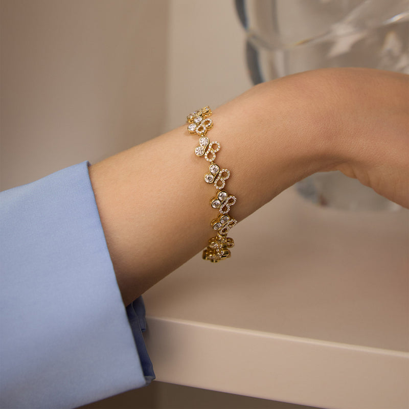 Be Boodles Large Yellow Gold Diamond Bracelet
