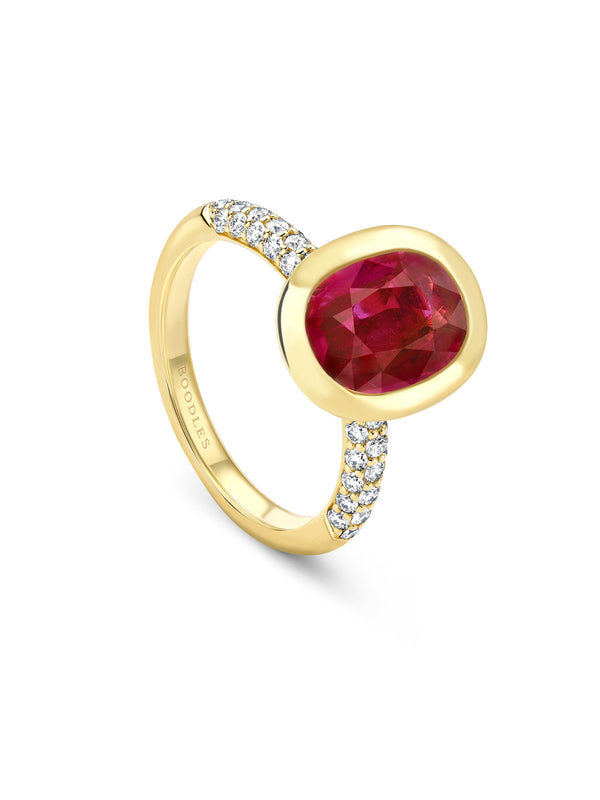 Florentine Dolce Vita Oval Ruby Yellow Gold Ring
