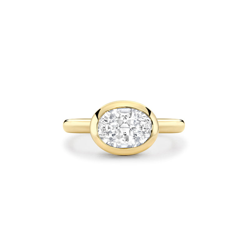 Florentine Oval Diamond Yellow Gold Ring