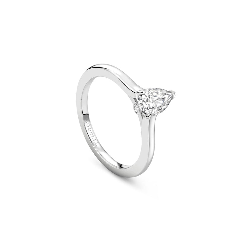 Classic Pear Diamond Platinum Engagement Ring | Boodles