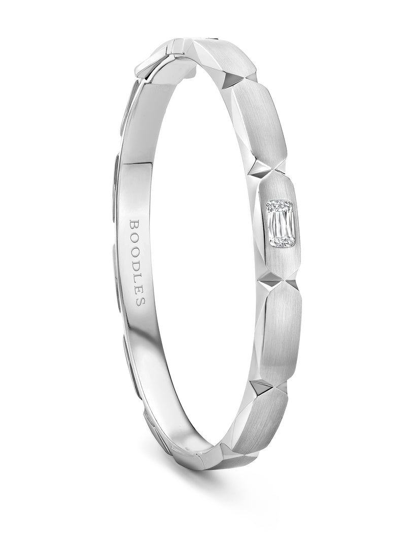 Manhattan Ashoka White Gold Bangle