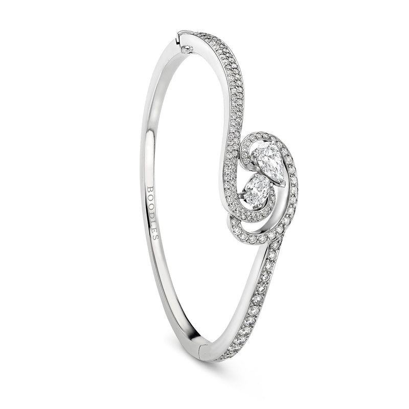 Boodles x The National Gallery Motherhood Platinum Bangle | Boodles