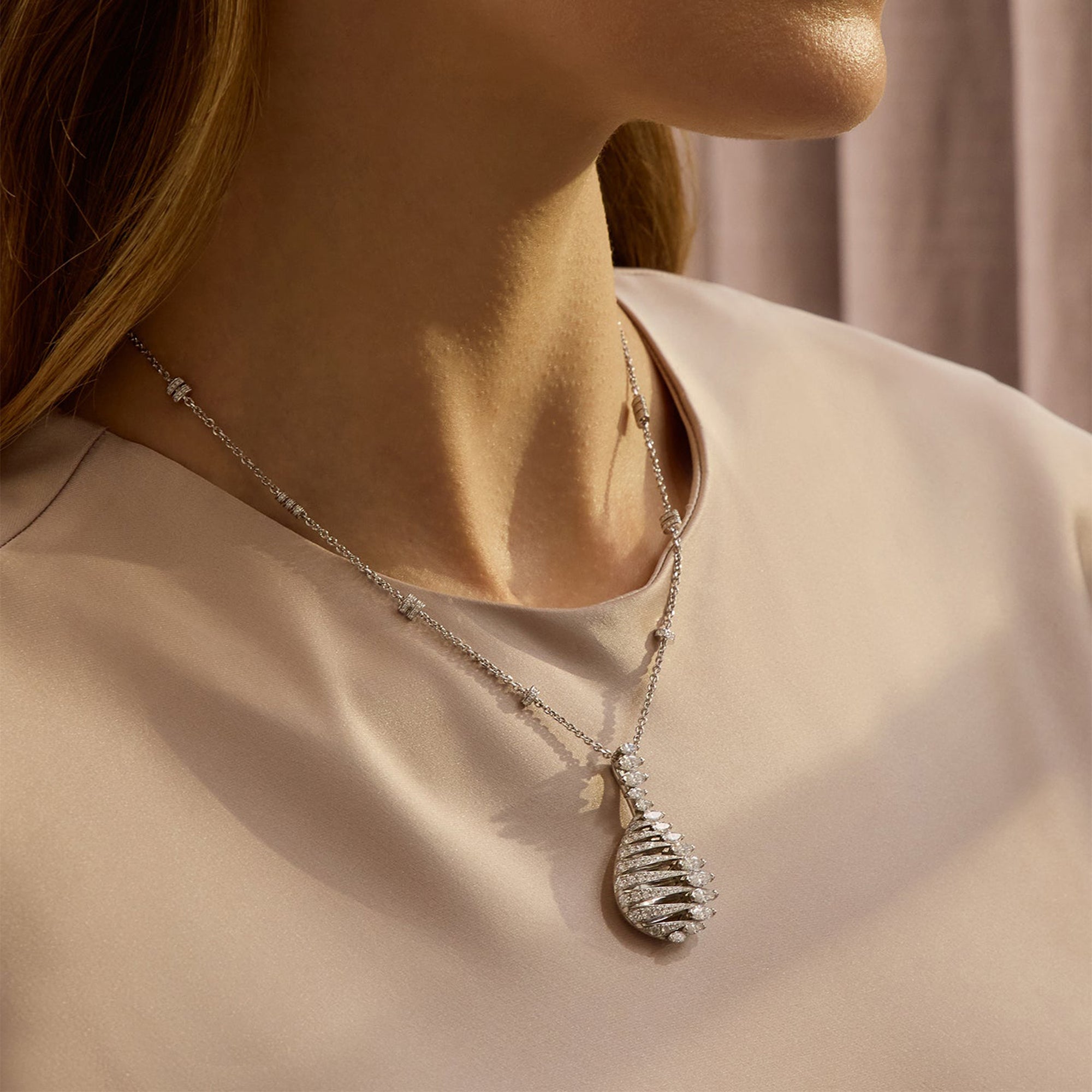 Boodles x The National Gallery Lake Keitele Pendant | Boodles
