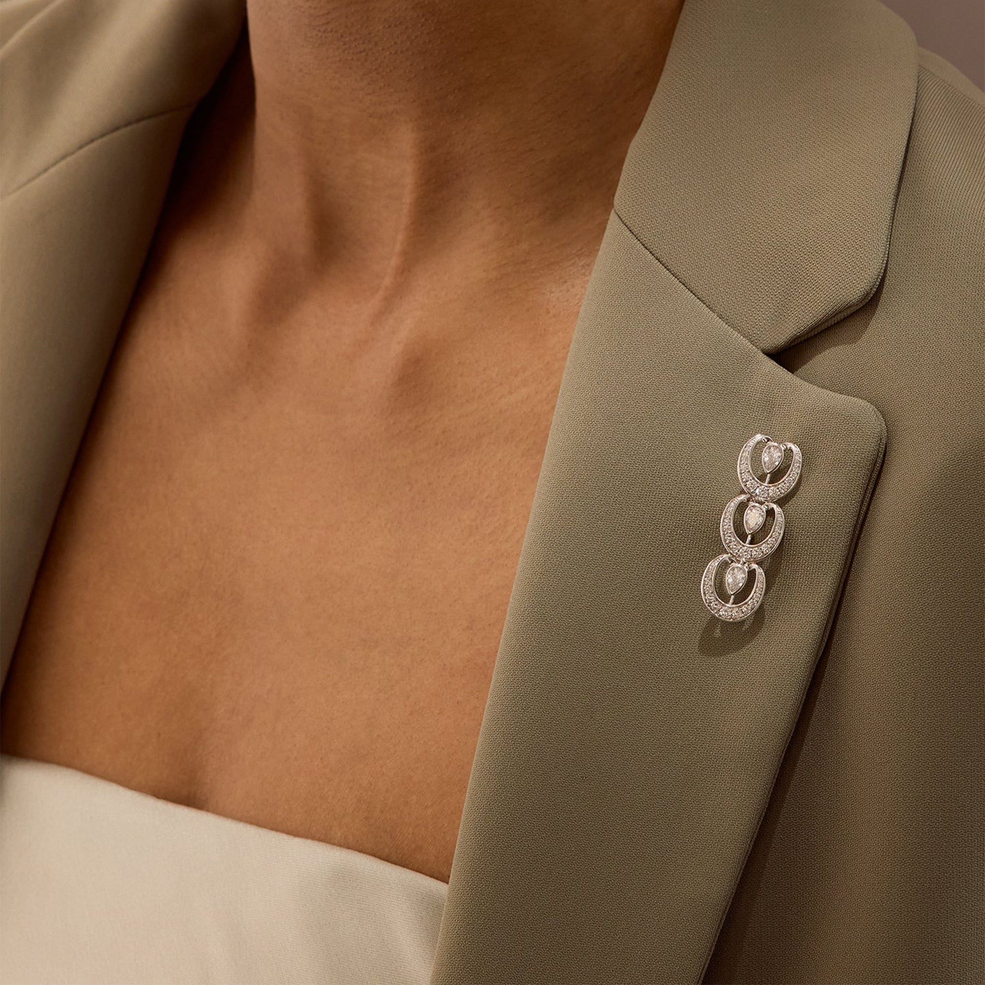 Lucky Platinum and White Gold Diamond Horseshoe Stock Pin