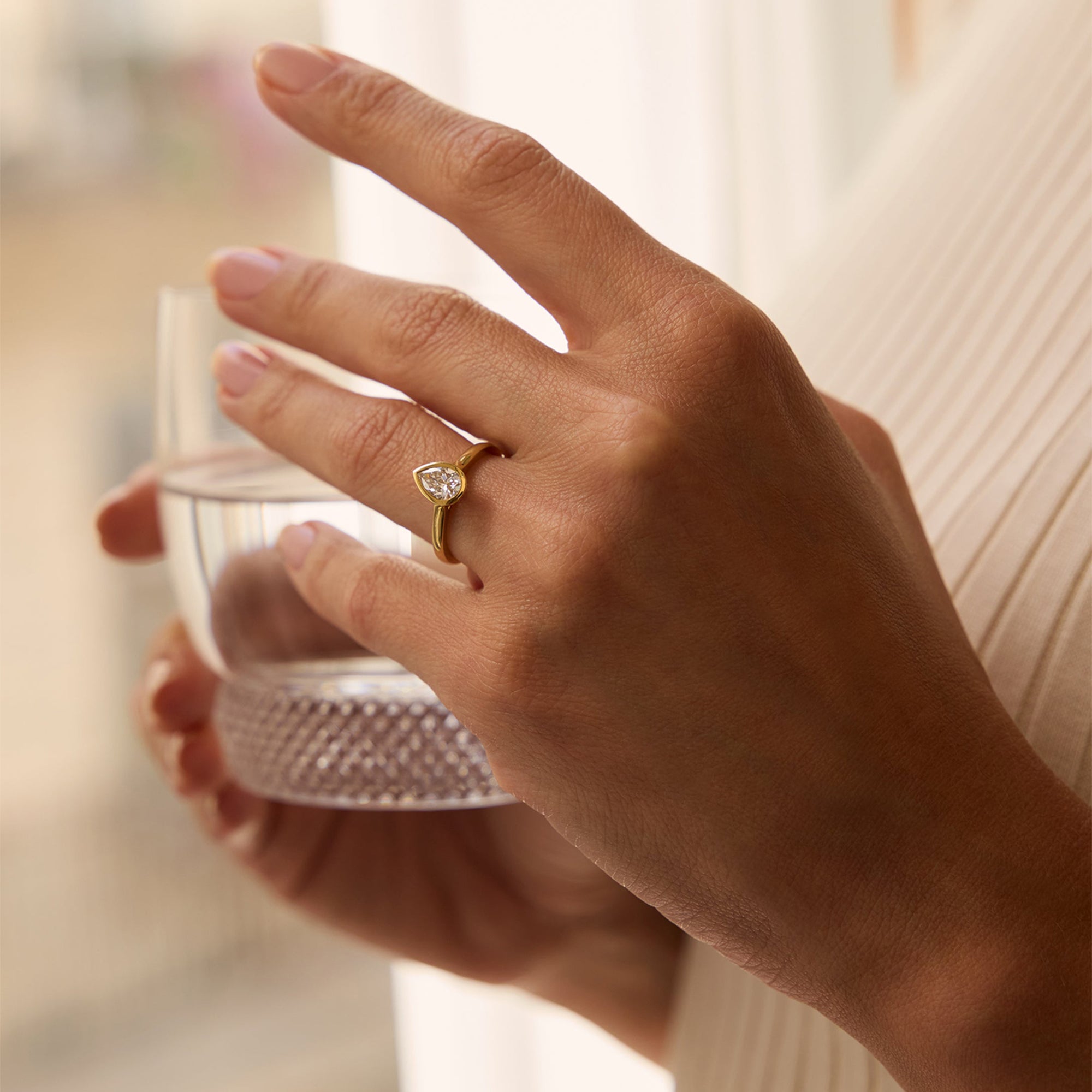 Florentine Pear Diamond Yellow Gold Ring | Boodles