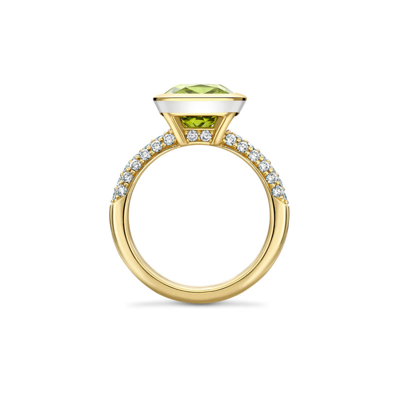 Florentine Dolce Vita Cushion Peridot Yellow Gold Ring