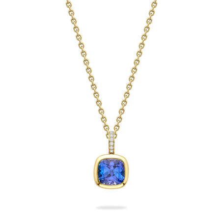 Florentine Dolce Vita Cushion Tanzanite Yellow Gold Pendant | Boodles