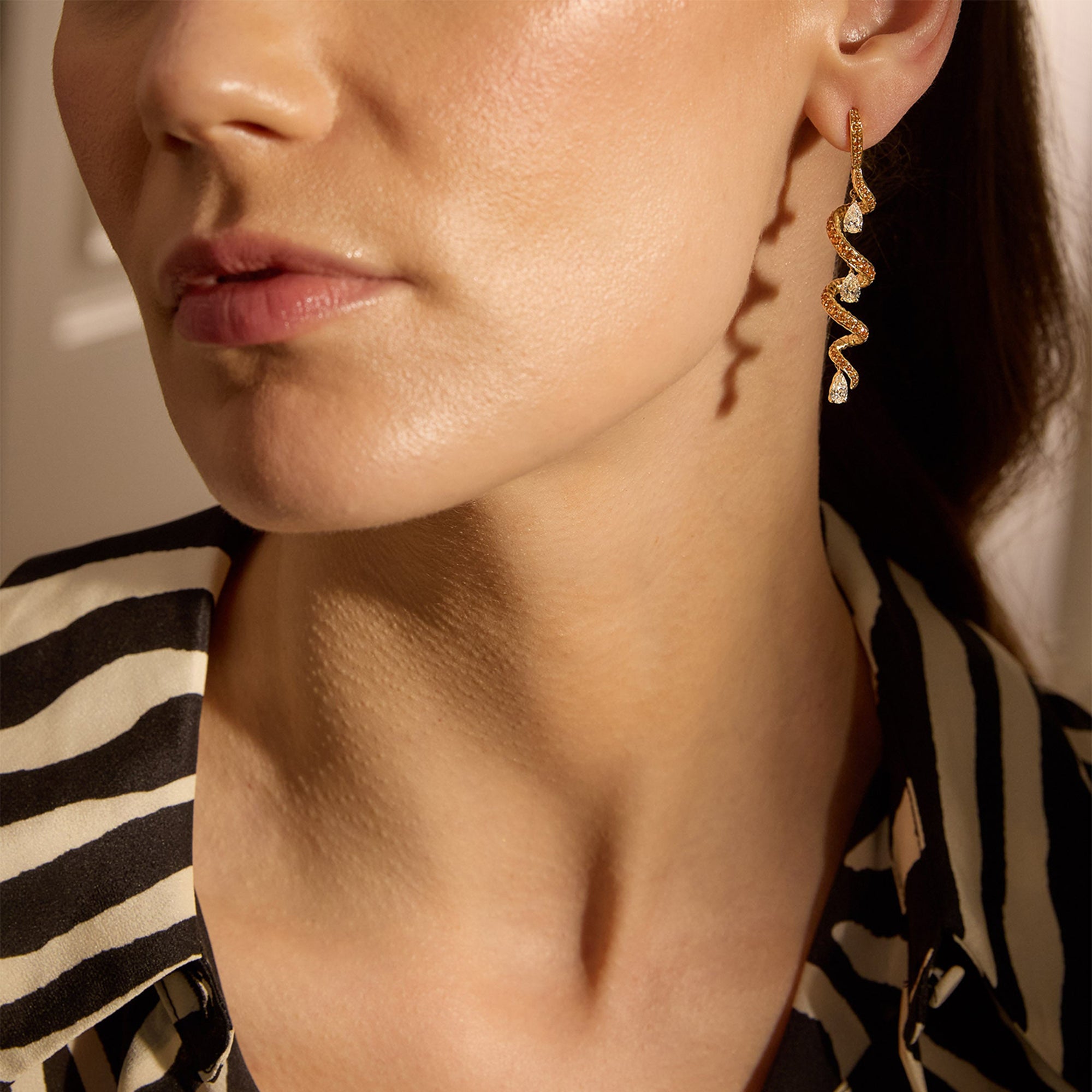 Africa Gazelle Garnet Yellow Gold Earrings