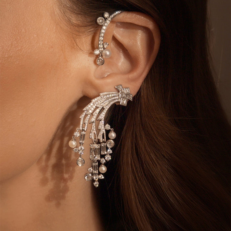 Africa Victoria Falls Ashoka White Gold Earrings