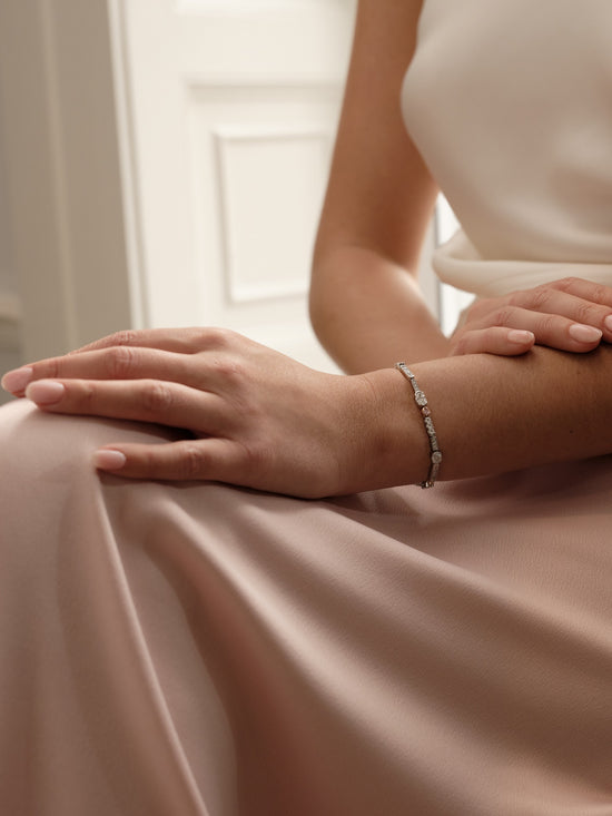 The National Gallery Play of Light Pink Diamond Platinum Bracelet