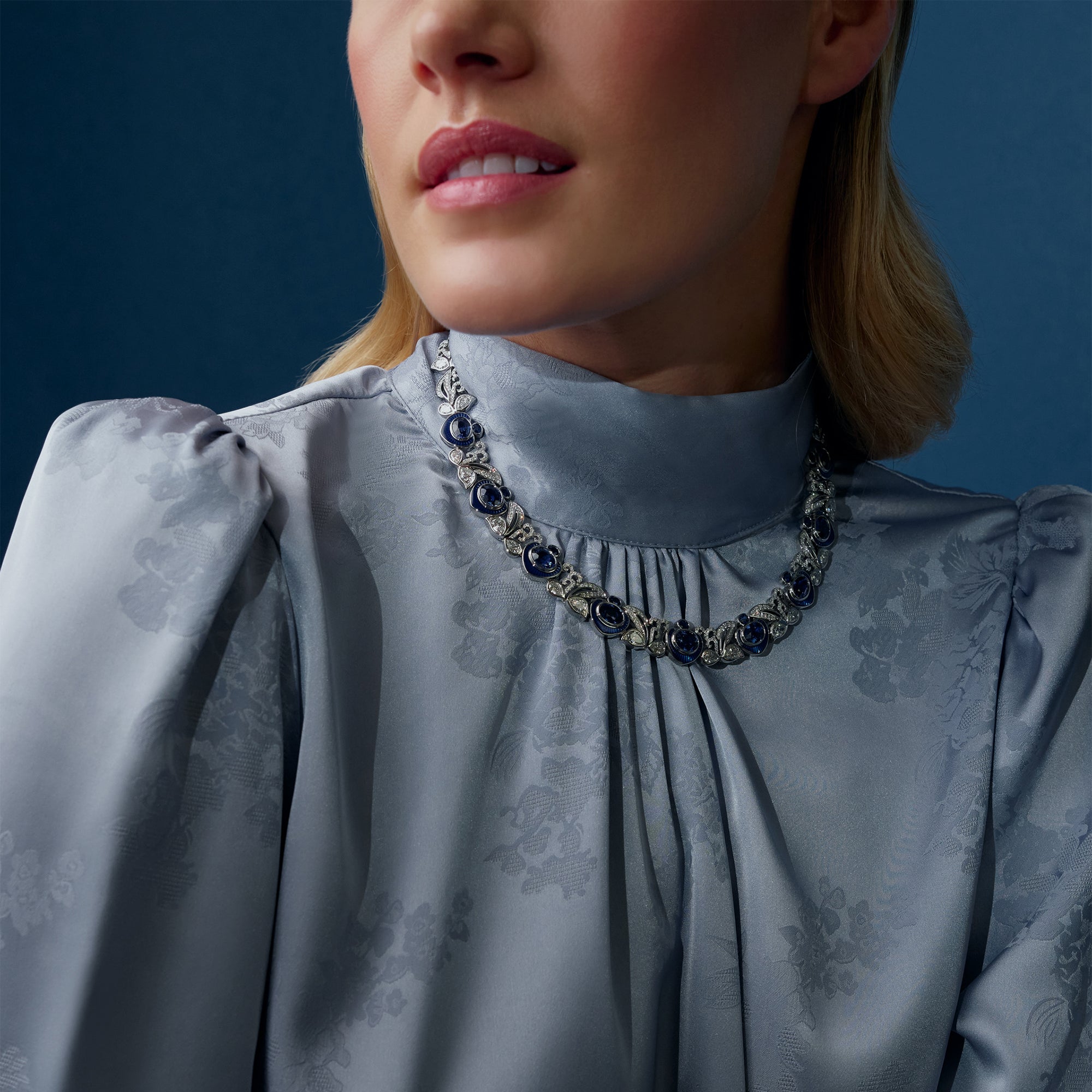 The Palace Collection Royal Porcelain Collar