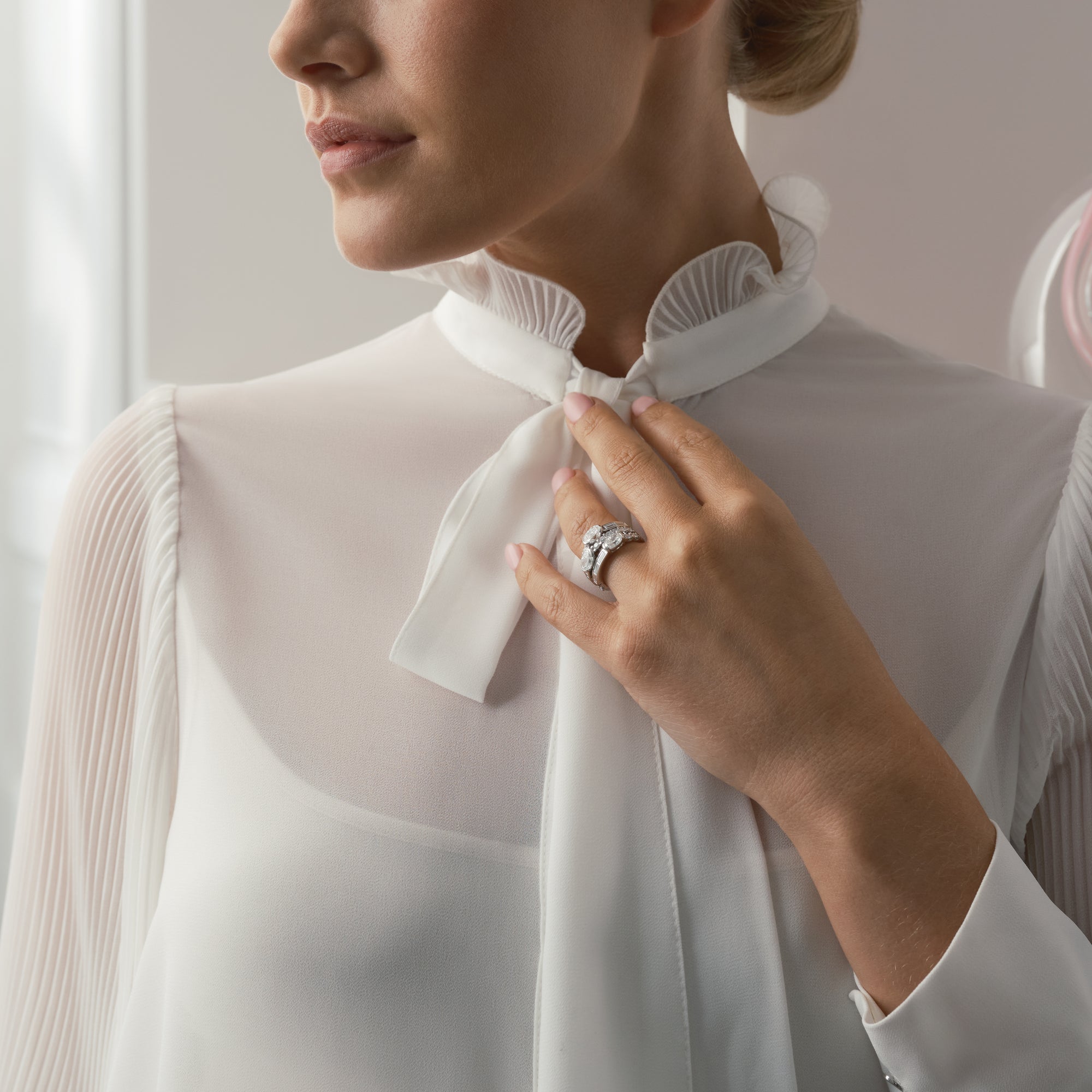 Play of Light Large Platinum Diamond Ring