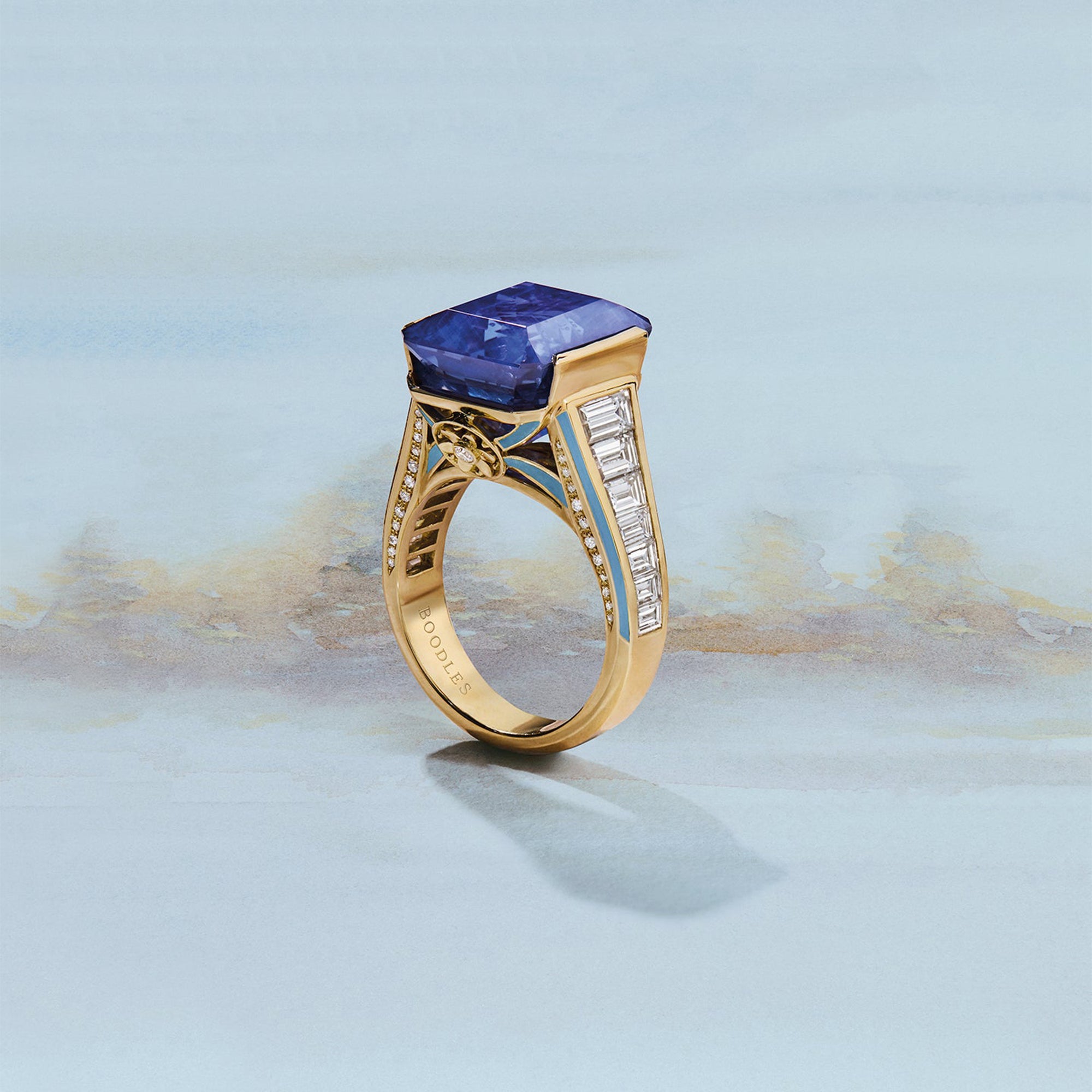 A Family Journey Paris Sapphire Yellow Gold Ring