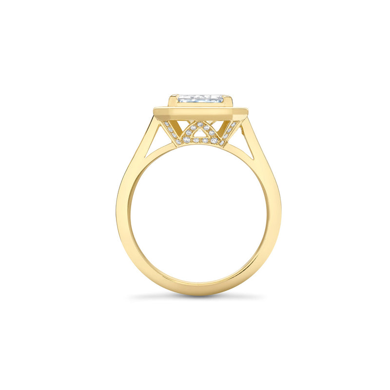 Vintage Emerald Cut Diamond Yellow Gold Ring
