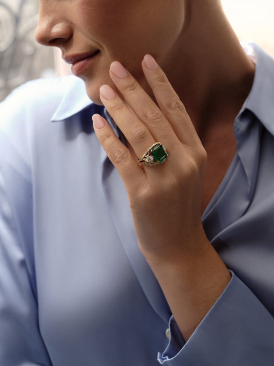 Classic Octagonal Emerald Yellow Gold Ring