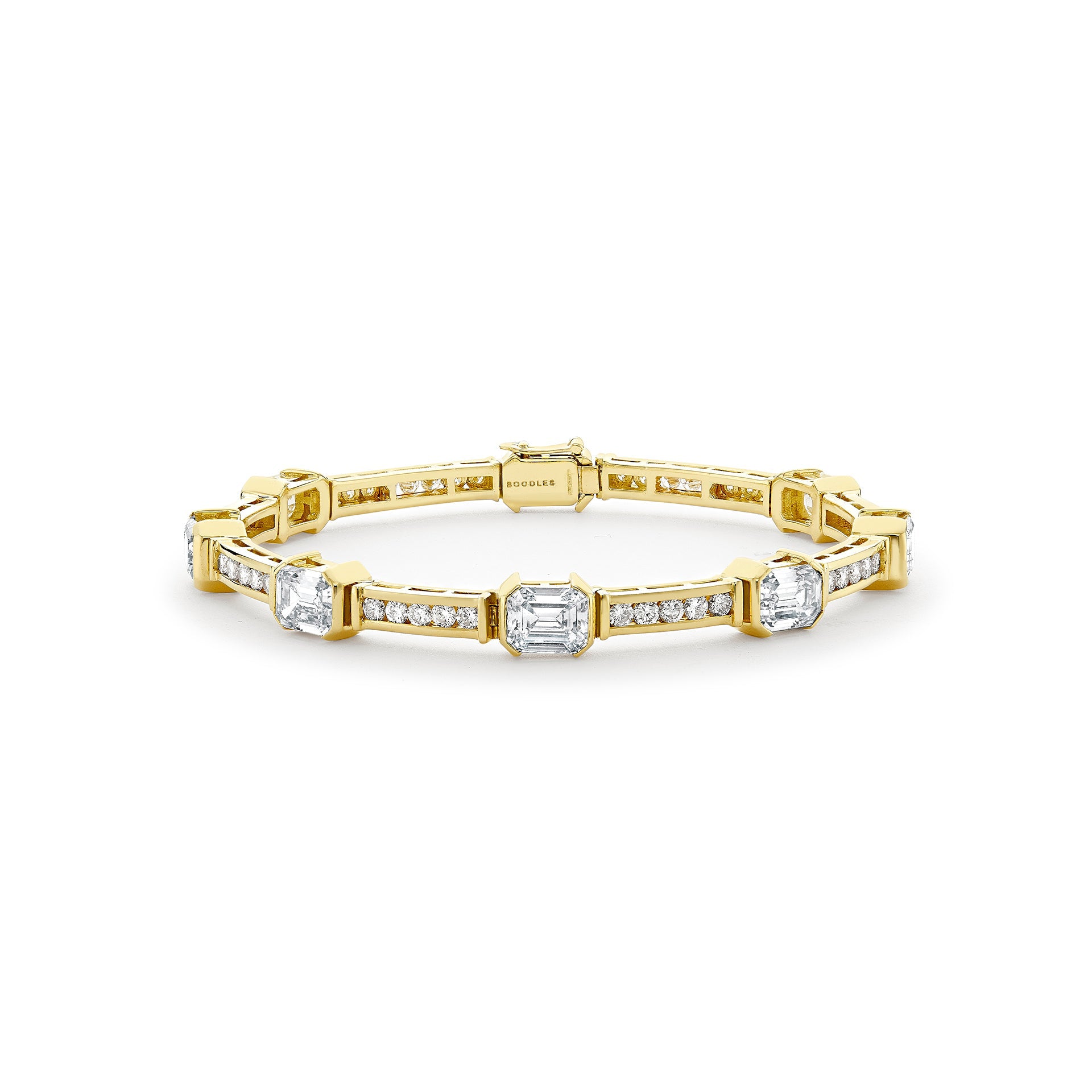 Classic Yellow Gold Emerald Cut Diamond Bracelet