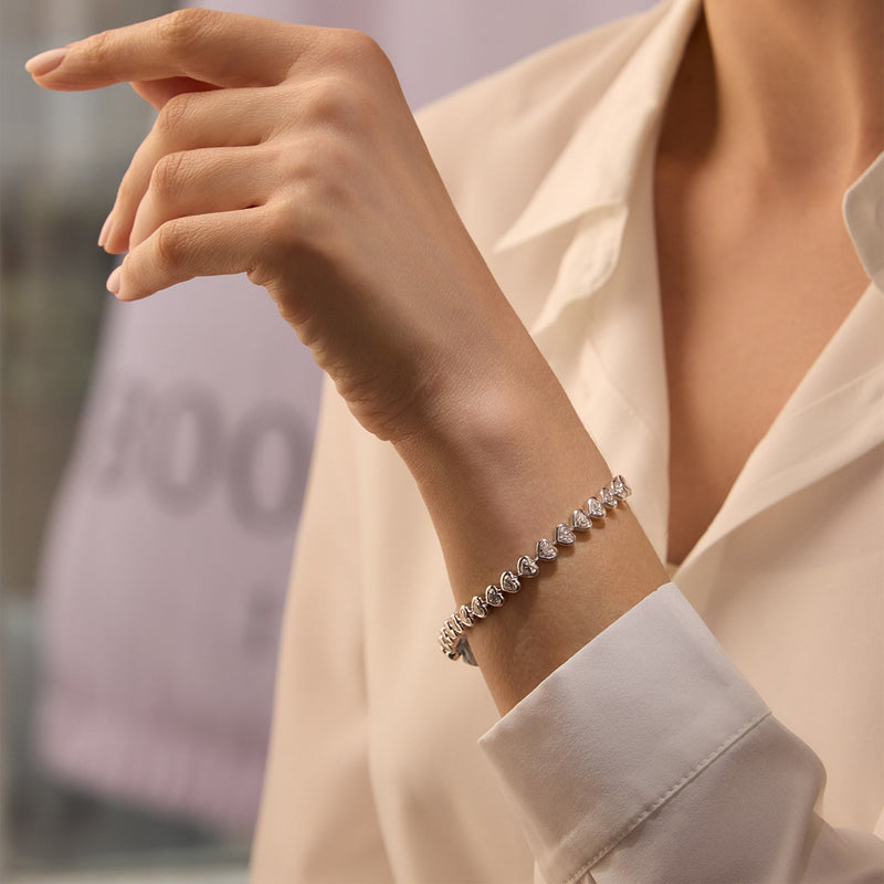 Florentine Heart Diamond Platinum Bracelet