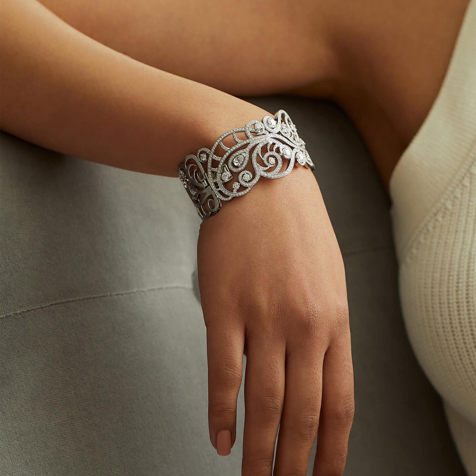 Sweet Pea Diamond Platinum Bangle