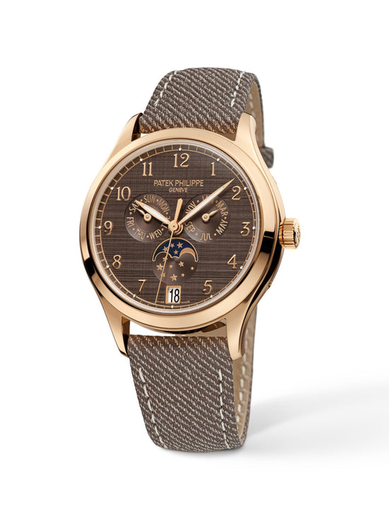 Patek Philippe Complications Watch Ref. 4946R-001