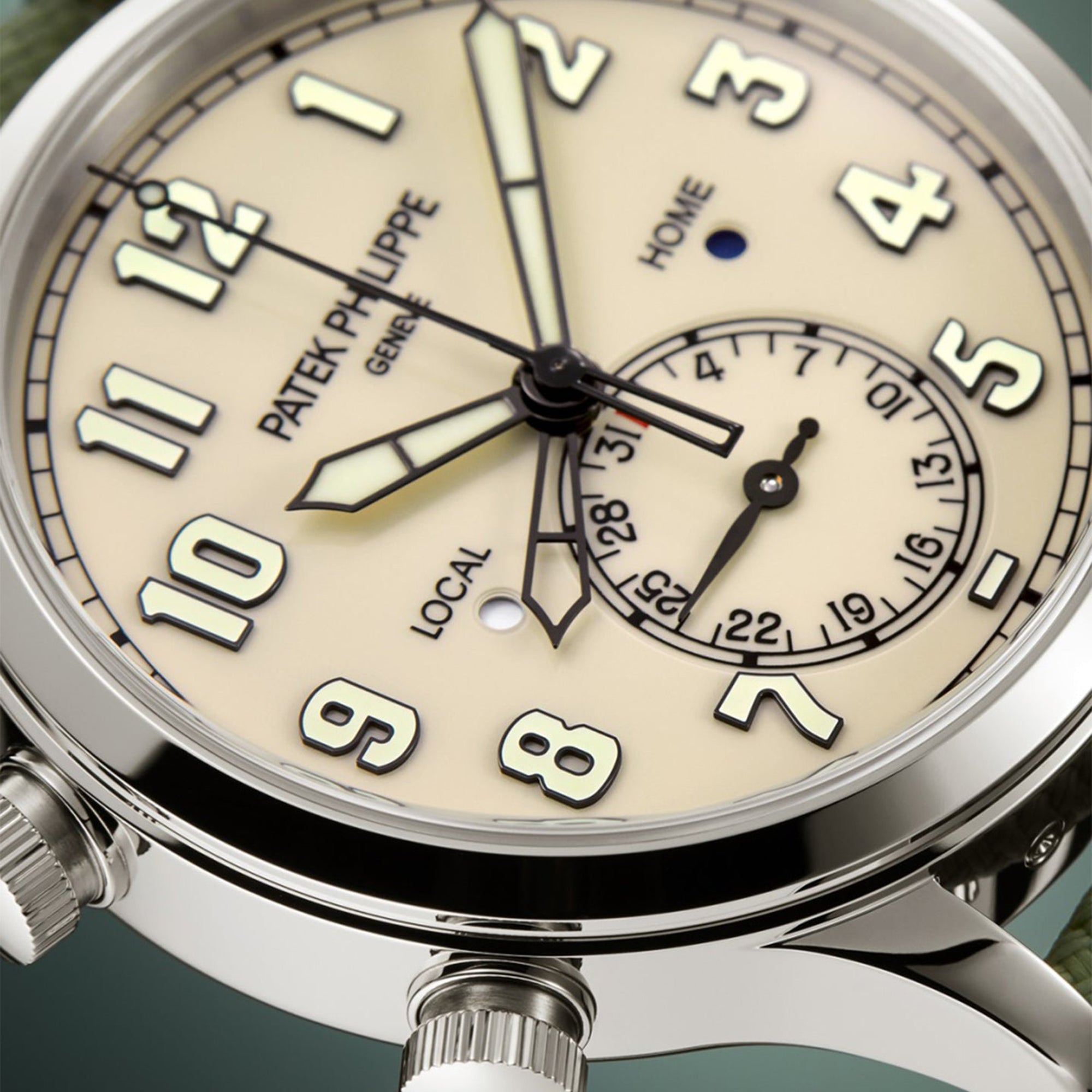 Patek Philippe Complications Watch Ref. 5524G-010
