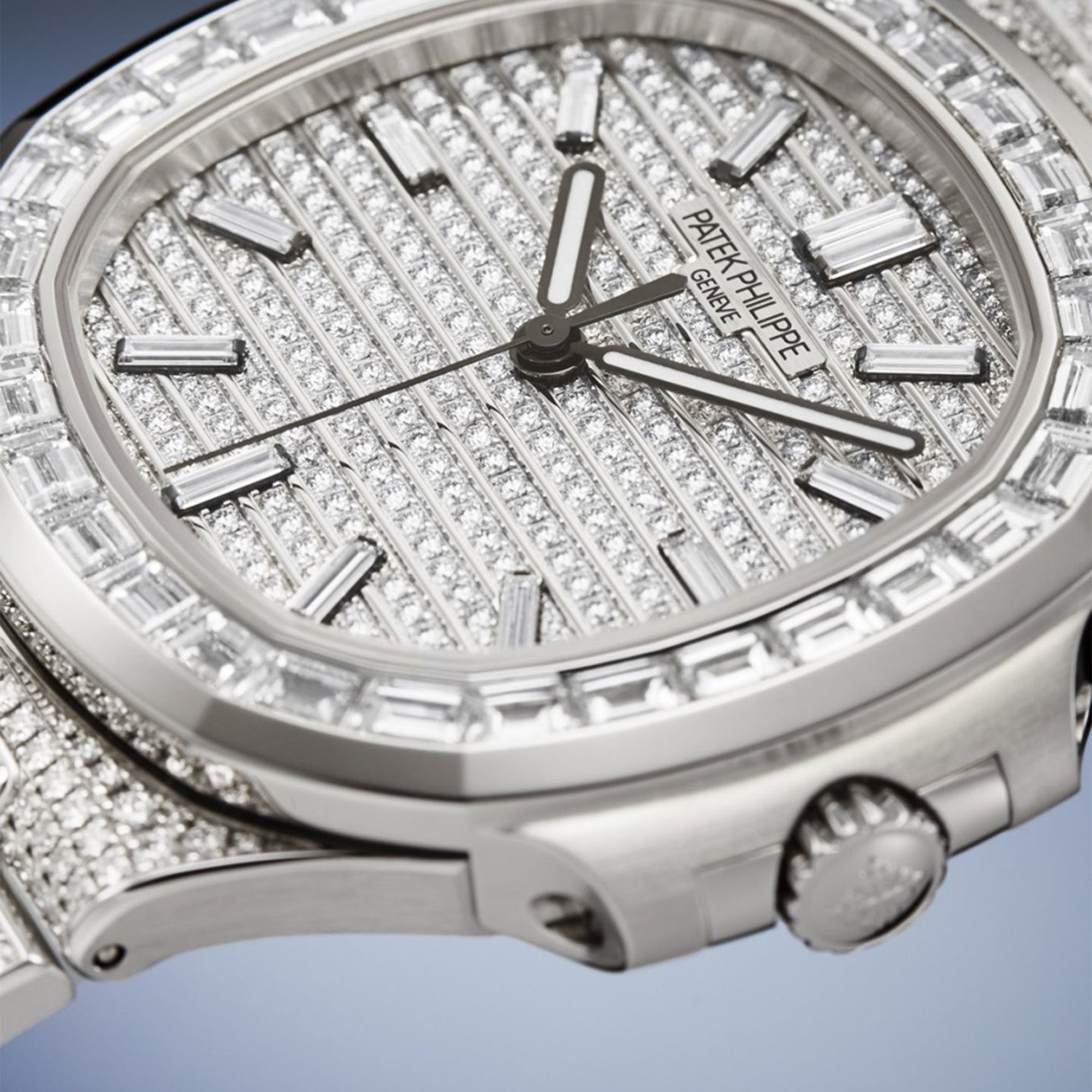 Patek Philippe Nautilus Watch Ref. 5811/1460G-001