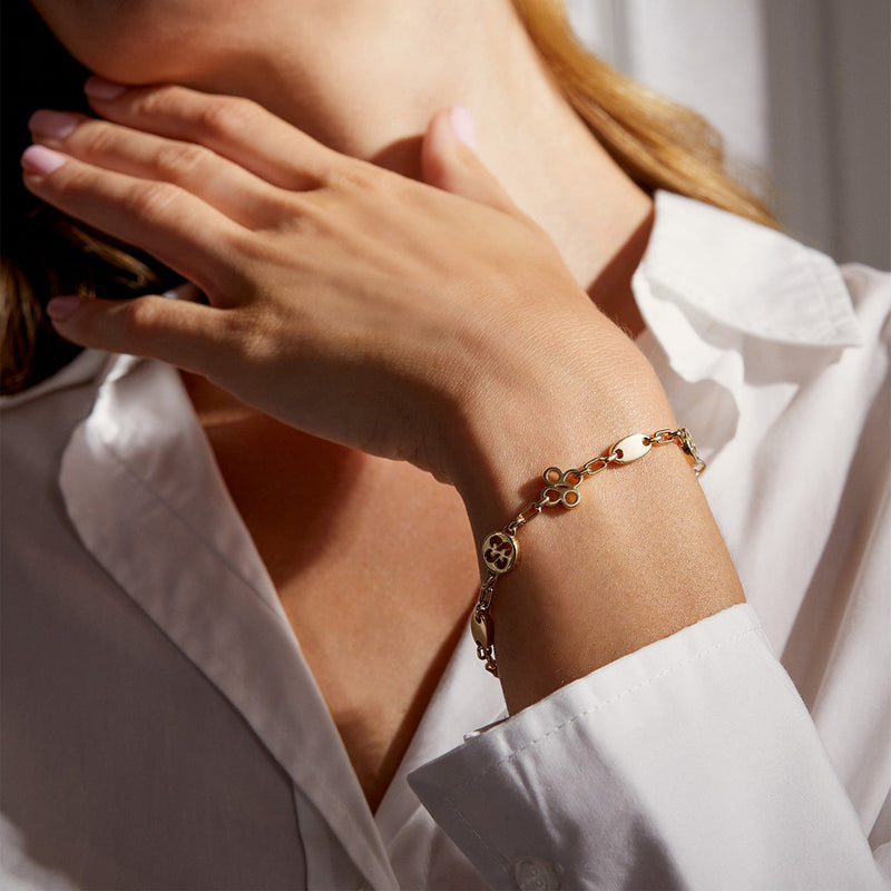 Be Boodles Bold Yellow Gold Diamond Bracelet