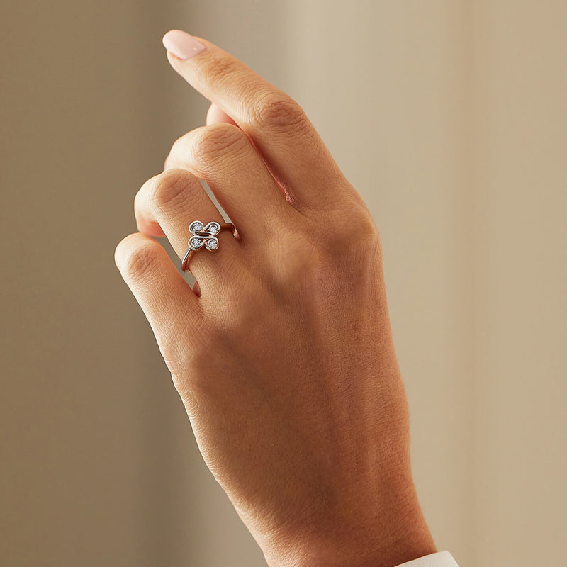 Be Boodles Classic Motif Ring
