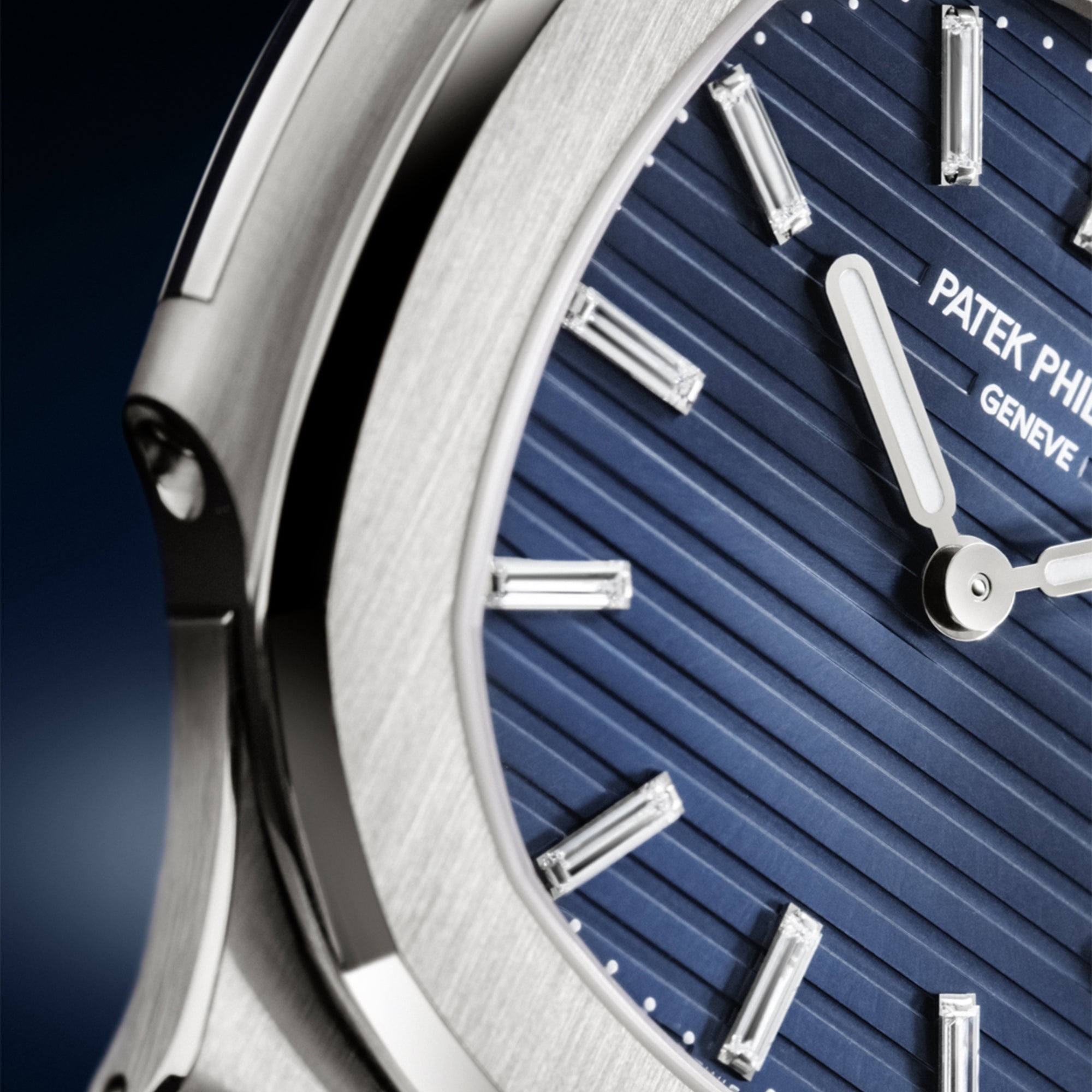 Patek Philippe Nautilus Watch Ref. 5810G-001